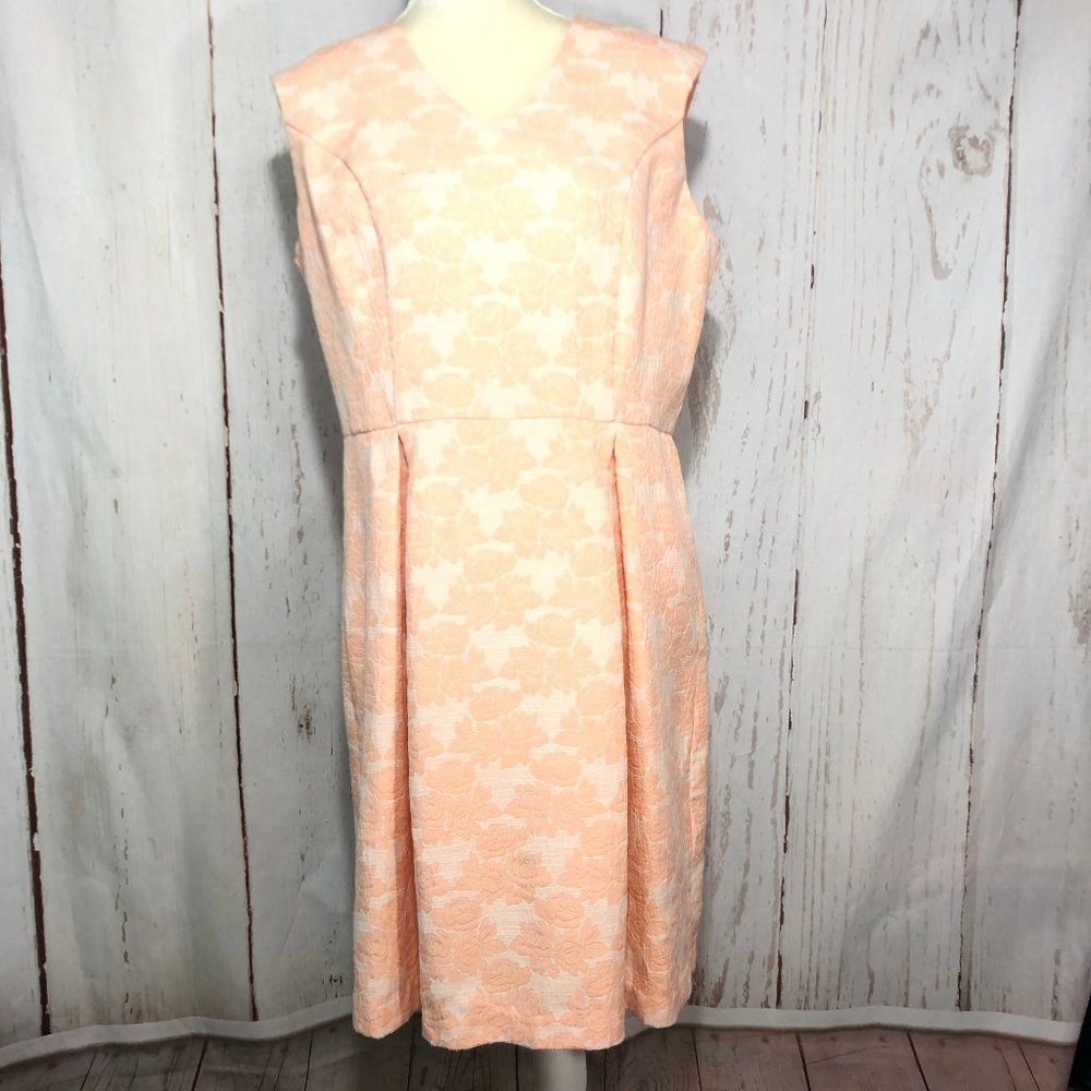 COPY - LIZ CLAIBORNE SLEEVELESS ORANGE FLORAL DRE…